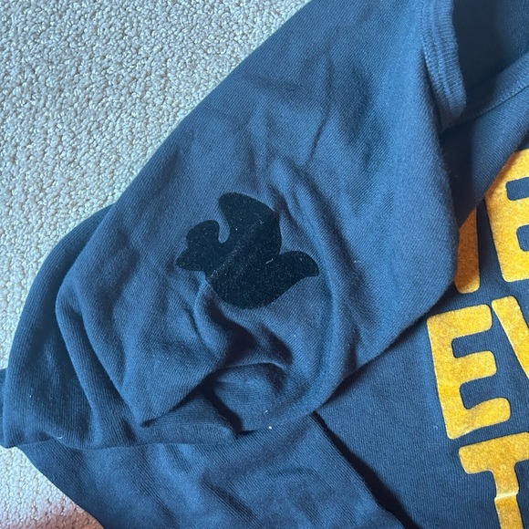 Free city long sleeve sweatshirt - Picture 2 of 4